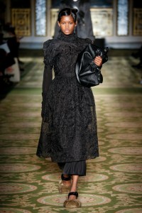 Simone Rocha RTW Fall 2017