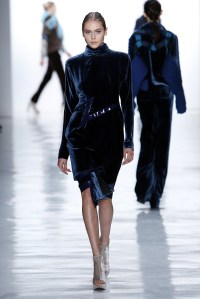Son Jung Wan RTW Fall 2017