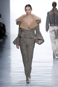 Son Jung Wan RTW Fall 2017
