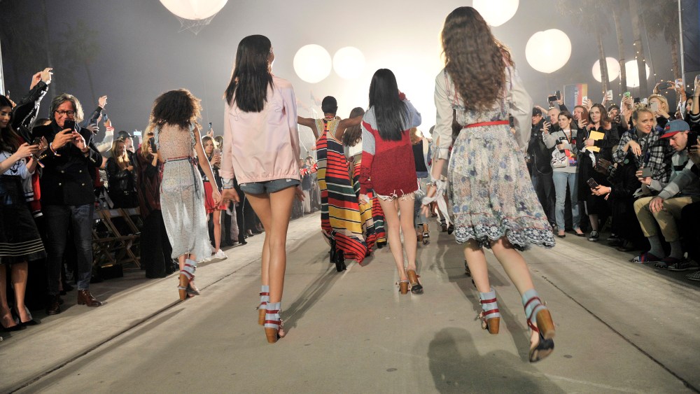 Front Row Tommy Hilfiger RTW Spring 2017
