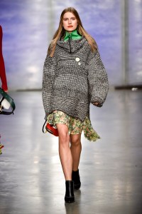 Topshop Unique RTW Fall 2017