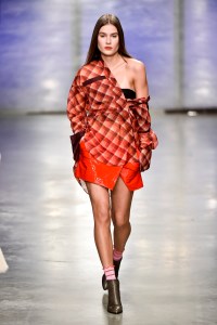 Topshop Unique RTW Fall 2017
