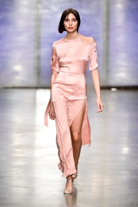 Topshop Unique RTW Fall 2017
