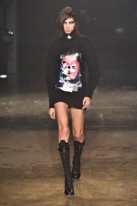 Versus Versace RTW Fall 2017