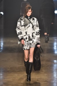 Versus Versace RTW Fall 2017