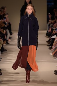 Victoria Beckham RTW Fall 2017