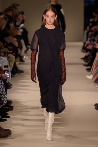 Victoria Beckham RTW Fall 2017