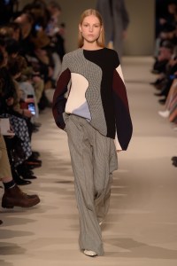 Victoria Beckham RTW Fall 2017