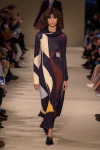 Victoria Beckham RTW Fall 2017