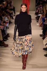 Victoria Beckham RTW Fall 2017