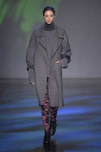 Vivienne Tam RTW Fall 2017