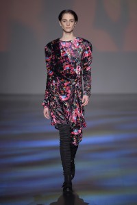 Vivienne Tam RTW Fall 2017
