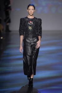 Vivienne Tam RTW Fall 2017