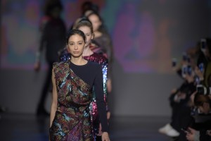 Vivienne Tam RTW Fall 2017