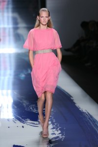 A model on the runway at Pringle of Scotland's spring 2009 show.