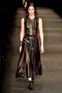 Alexander McQueen RTW Fall 2017