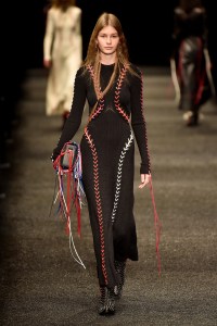 Alexander McQueen RTW Fall 2017