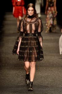 Alexander McQueen RTW Fall 2017