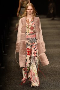 Alexander McQueen RTW Fall 2017
