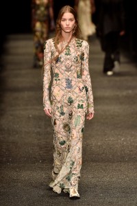 Alexander McQueen RTW Fall 2017