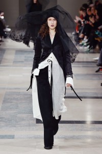 Ann Demeulemeester RTW Fall 2017