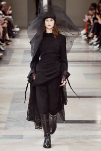 Ann Demeulemeester RTW Fall 2017