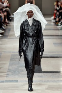 Ann Demeulemeester RTW Fall 2017