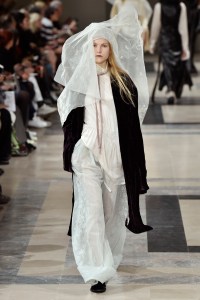 Ann Demeulemeester RTW Fall 2017