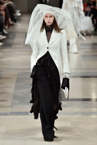 Ann Demeulemeester RTW Fall 2017
