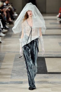 Ann Demeulemeester RTW Fall 2017