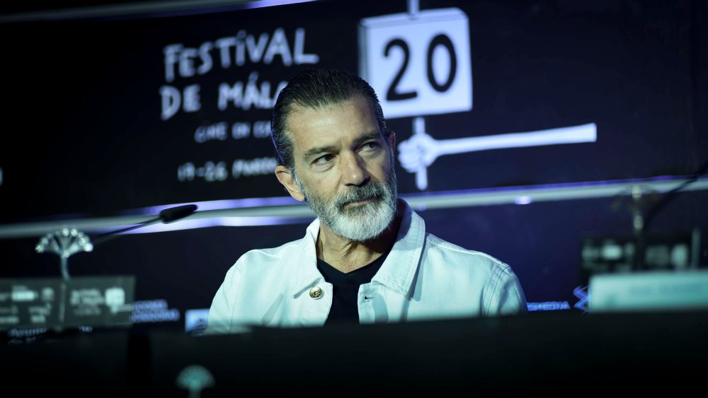 Antonio Banderas on Versace, Fashion — and His Health