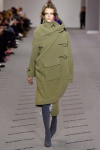Balenciaga RTW Fall 2017