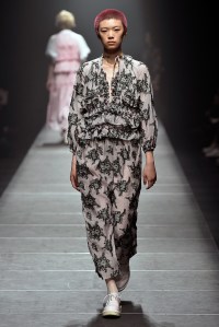Chika Kisada RTW Fall 2017