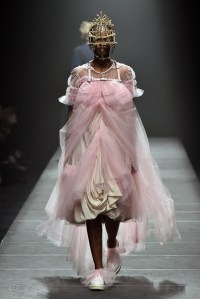 Chika Kisada RTW Fall 2017