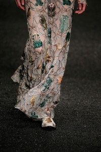 Details at Alexander Mcqueen RTW Fall 2017