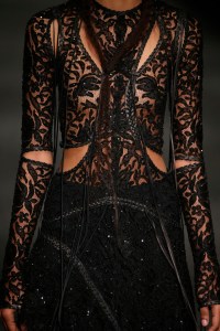 Details at Alexander Mcqueen RTW Fall 2017
