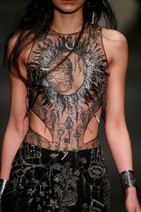 Details at Alexander Mcqueen RTW Fall 2017