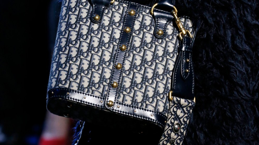 Details at Christian Dior RTW Fall 2017