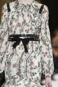 Details at Giambattista Valli RTW Fall 2017