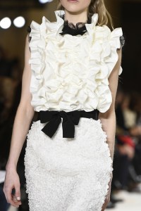 Details at Giambattista Valli RTW Fall 2017