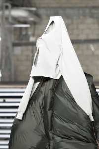 Details at Rick Owens RTW Fall 2017