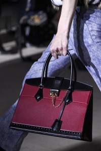 Details at Louis Vuitton RTW Fall 2017