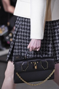 Details at Louis Vuitton RTW Fall 2017