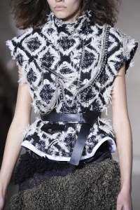 Details at Louis Vuitton RTW Fall 2017
