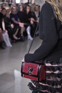Details at Louis Vuitton RTW Fall 2017