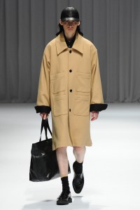 Dressedundressed RTW Fall 2017