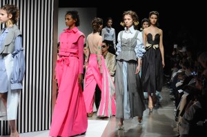 Akiko Aoki RTW fall 2017