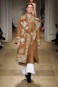 Pantone Top 20 Colors for Fall 2017: TOAST, ERDEM