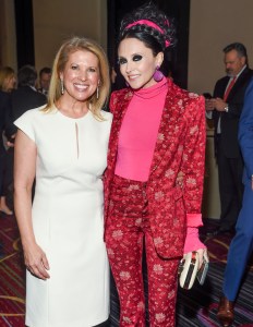 Tina Lundgren, Stacey Bendet