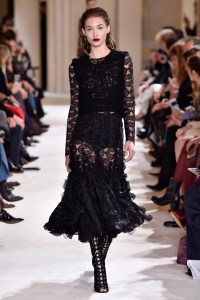 Giambattista Valli RTW Fall 2017